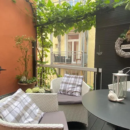 Katharina * טראבן-טרארבאך