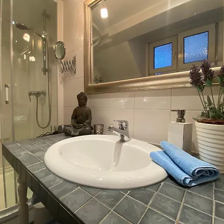 Katharina Apartment